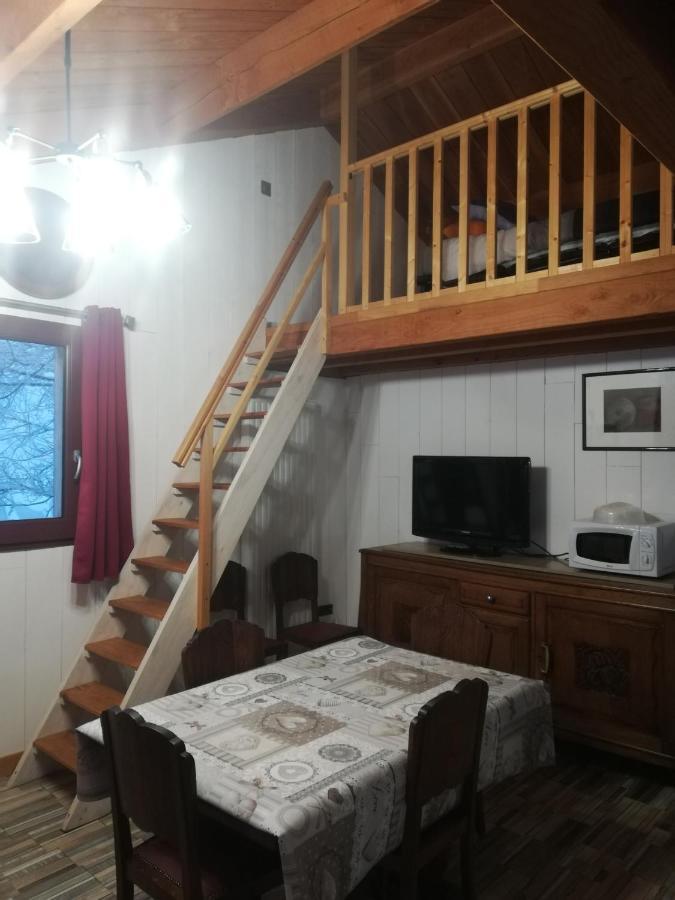 Gite La Ferme De Baffour La Chaise-Dieu Eksteriør bilde